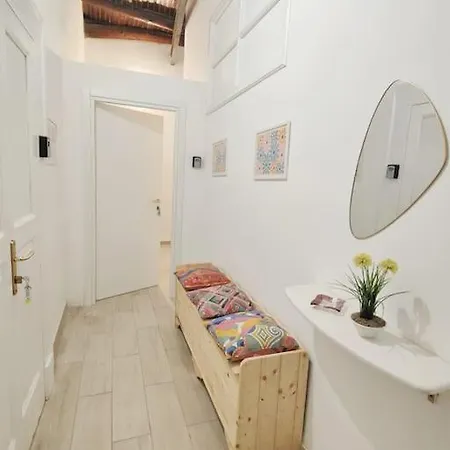 Neathea نابولي